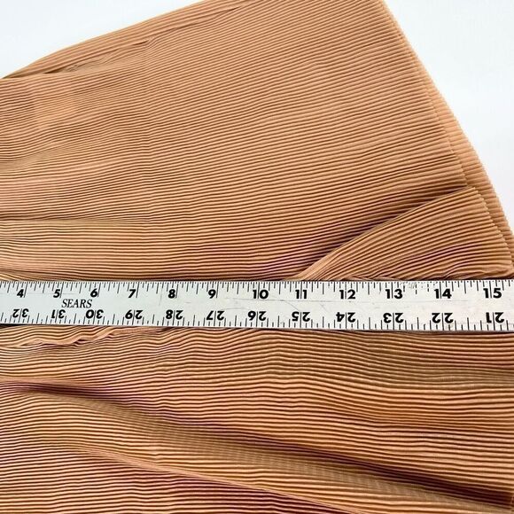 Akira Relaxed Short Women's Large Beige Elastic Waistband Pull-On Flowy - Picture 7 of 12